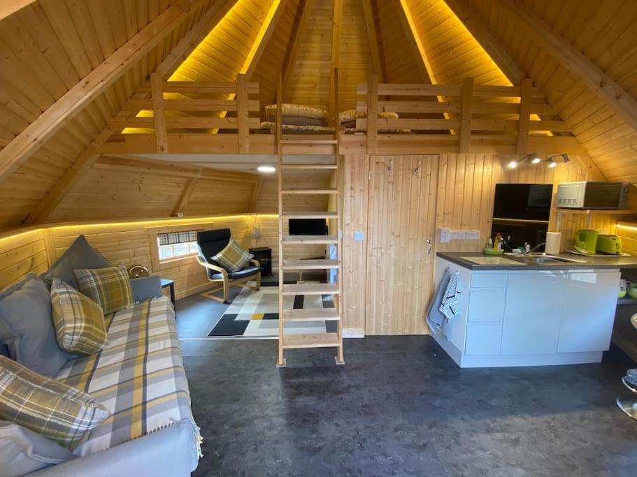 High Quality Cabin With Views Of Ben Nevis Banavie Экстерьер фото